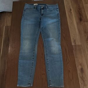GAP Women's Light Blue Skinny Jeans